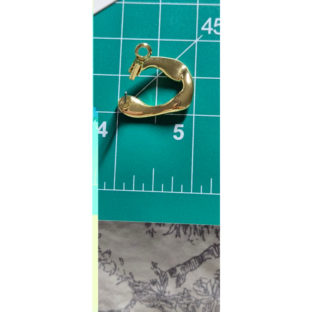 New uncommonjames earrings gold tone - Picture 10 of 11